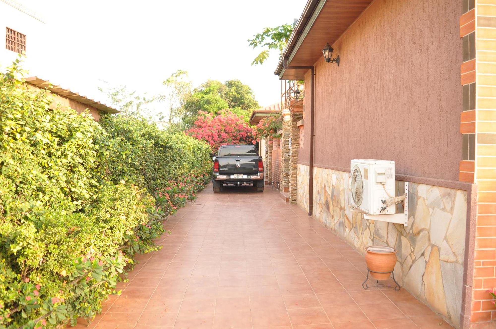 Santa Monica Home Lodge Senchi エクステリア 写真